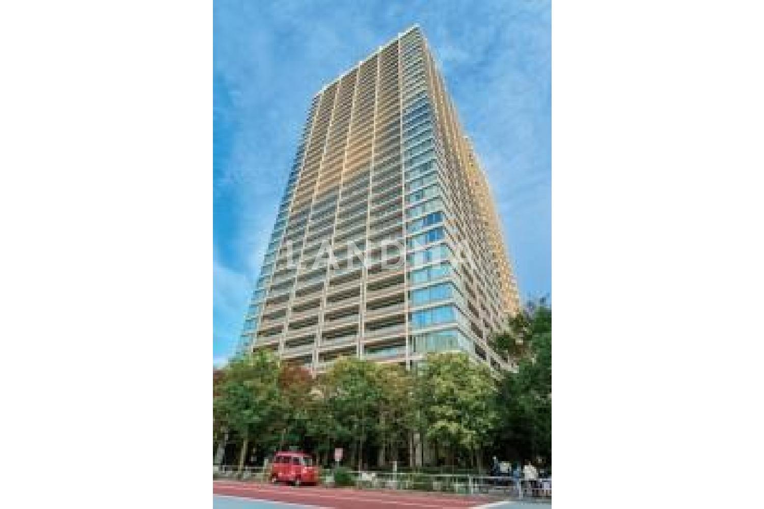 GLOBAL FRONT TOWER