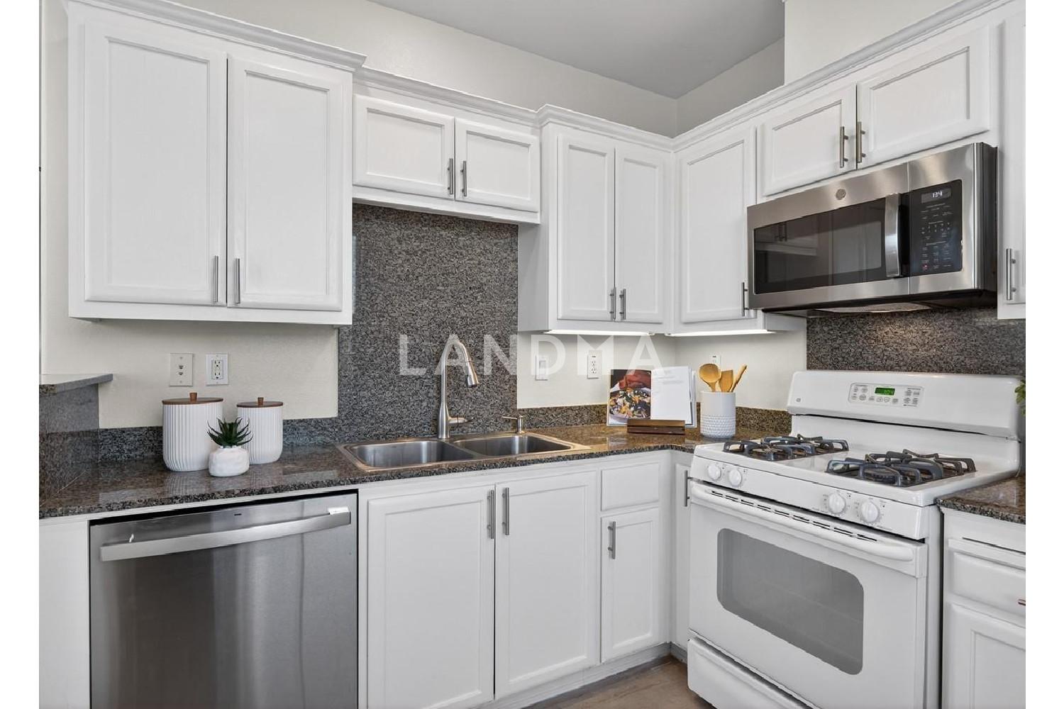 3240 Maguire Way #318 官网图片 13