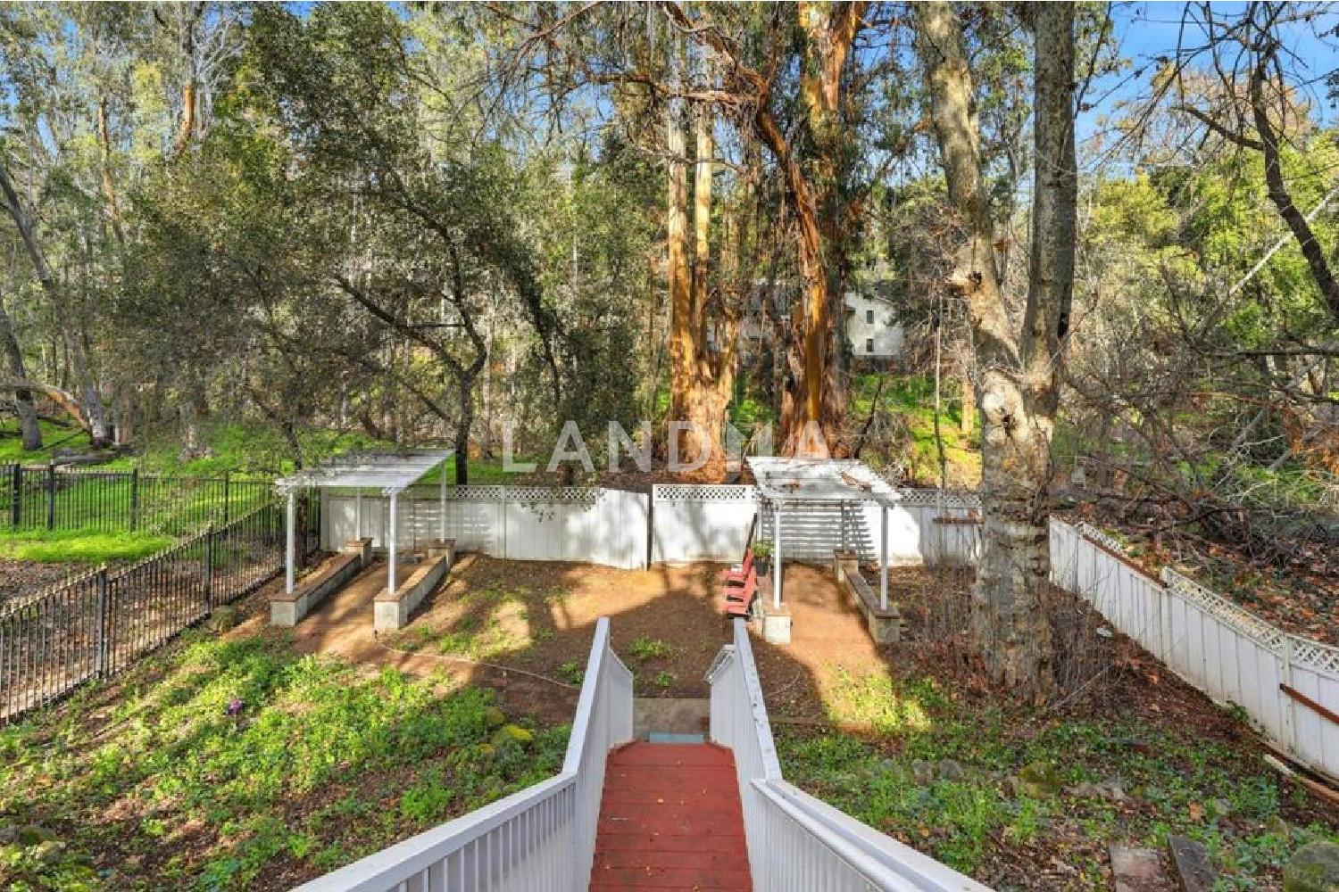 14637 Big Basin Way 官网图片 32