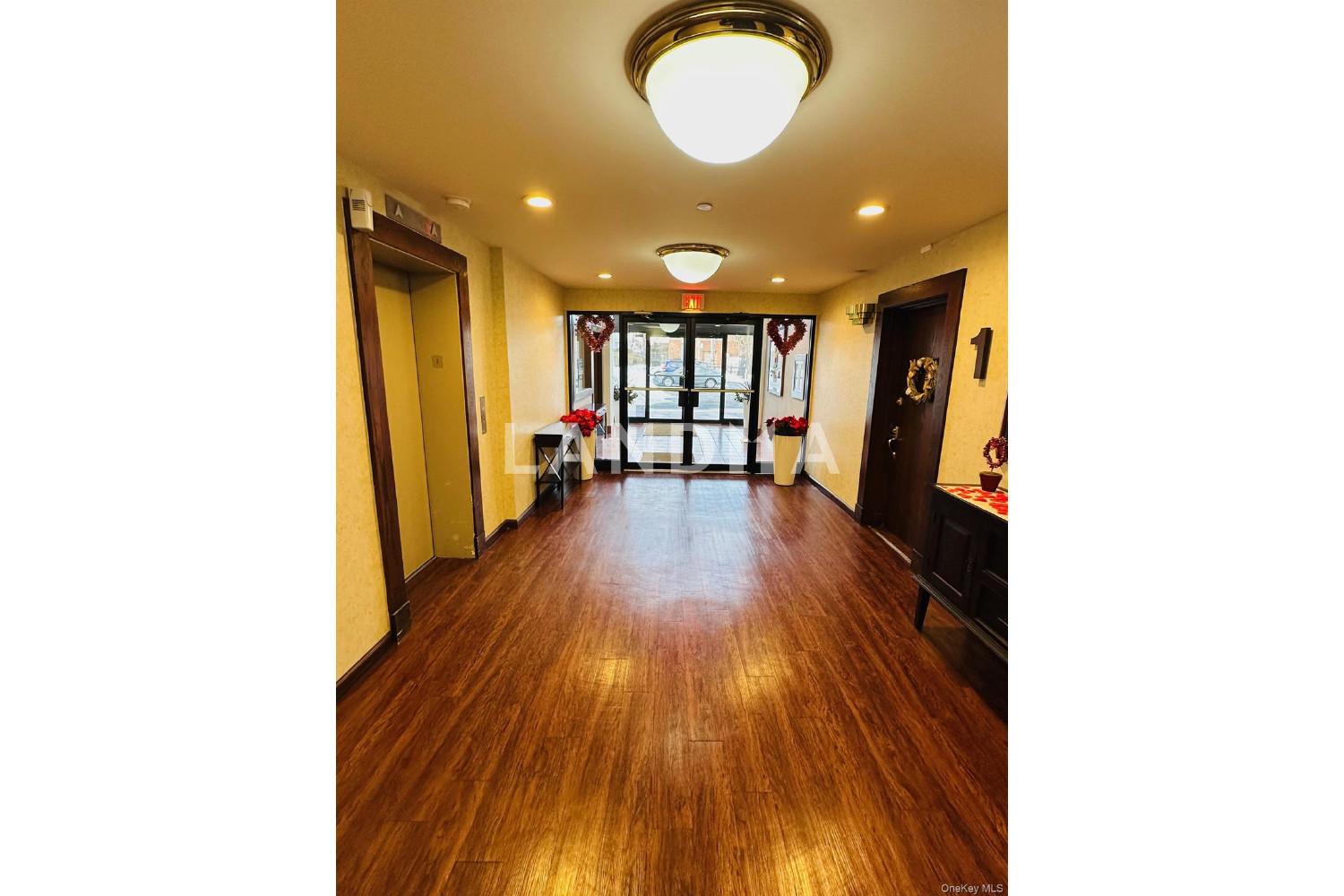 190 Schofield Street  Unit 2E 官网图片 9