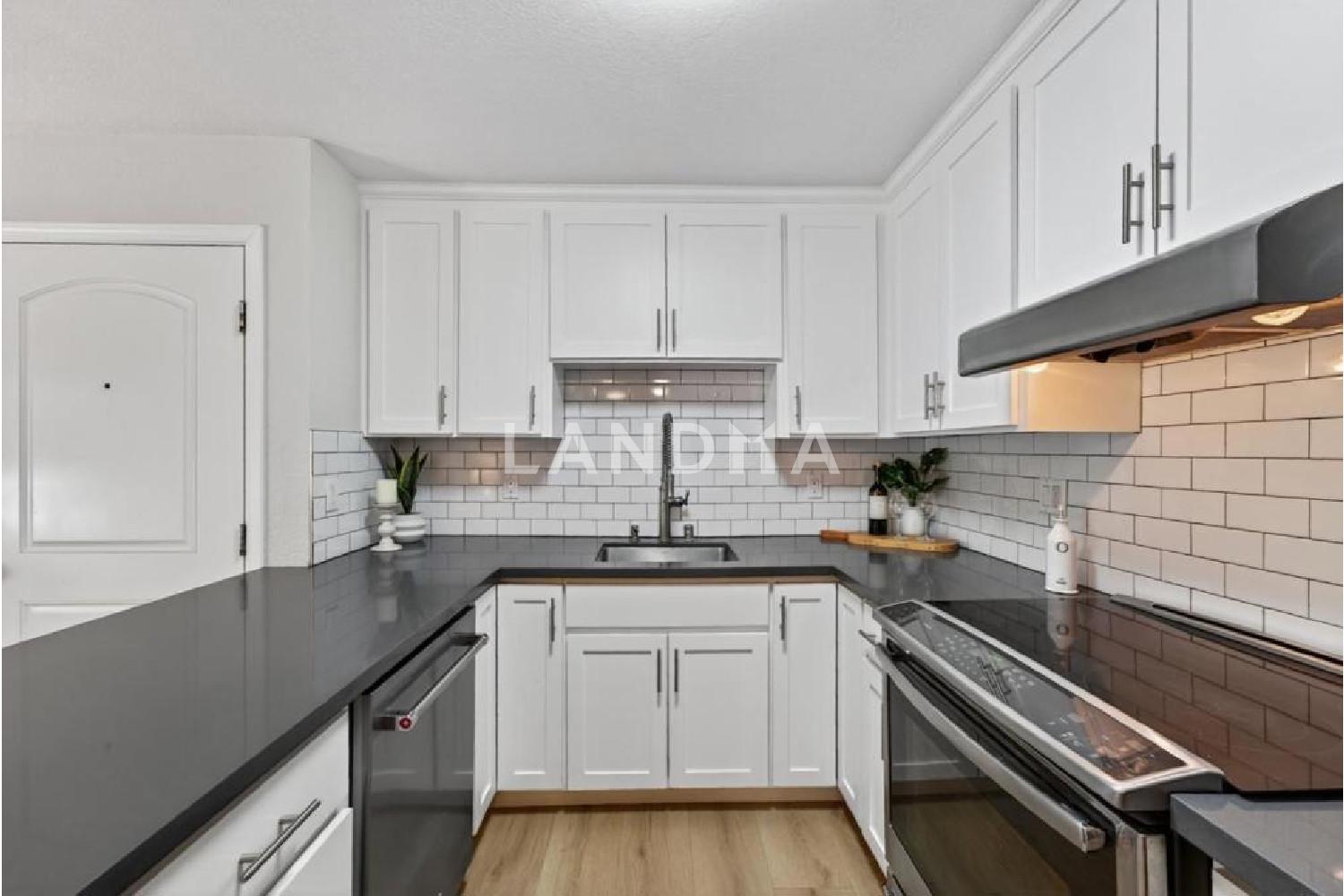 755 14th Avenue #216 官网图片 11