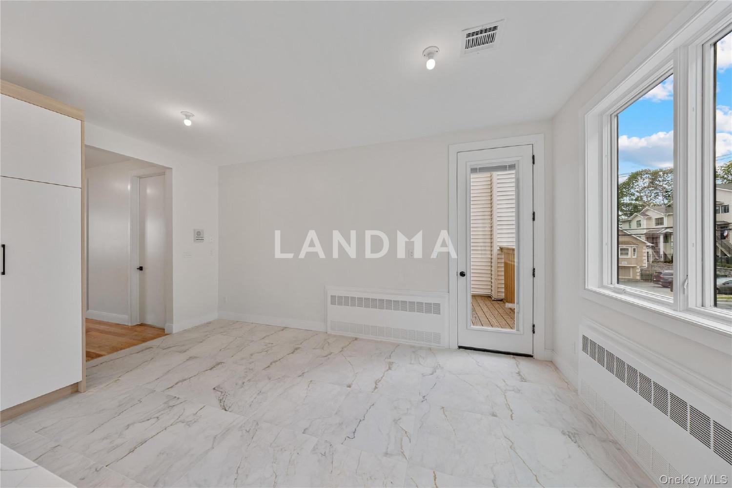 472 W Central Avenue  Unit 204 官网图片 11