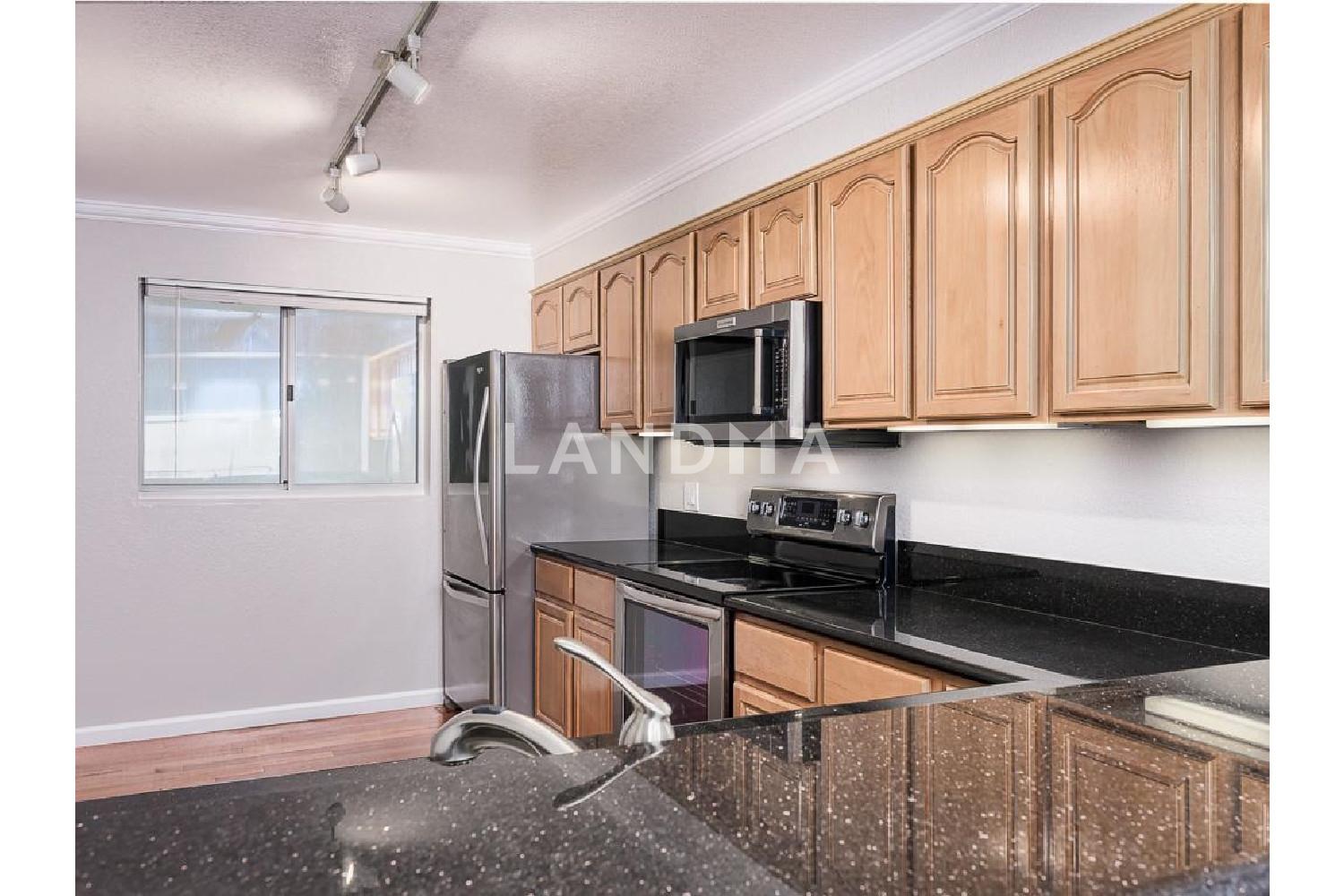 1201 Brickyard Way #112 官网图片 9