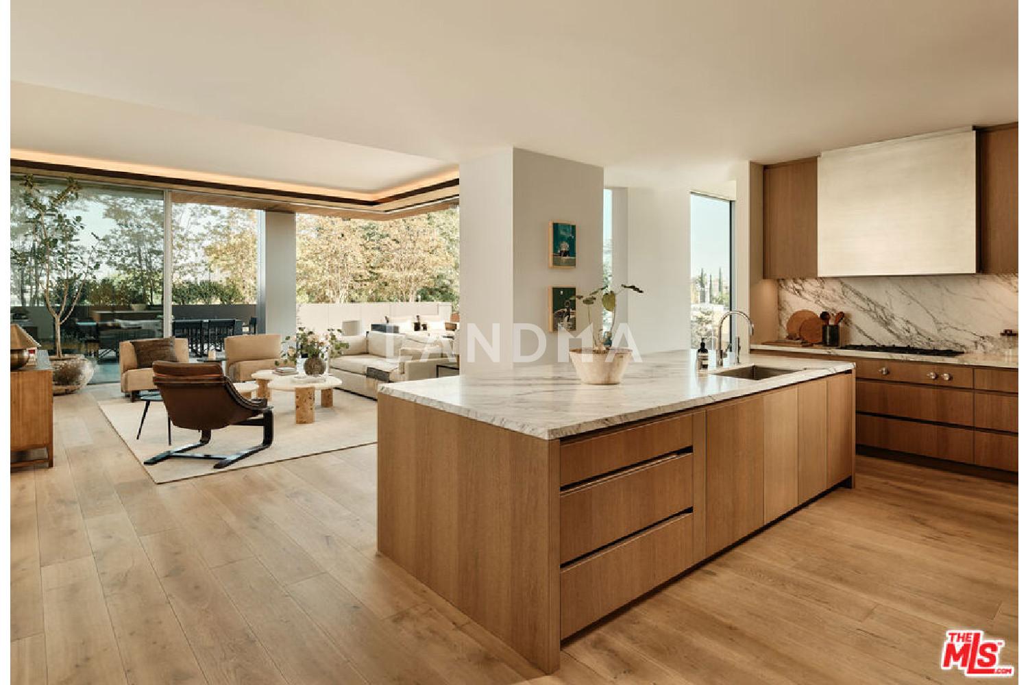 8899 Beverly Boulevard #4D 官网图片 3