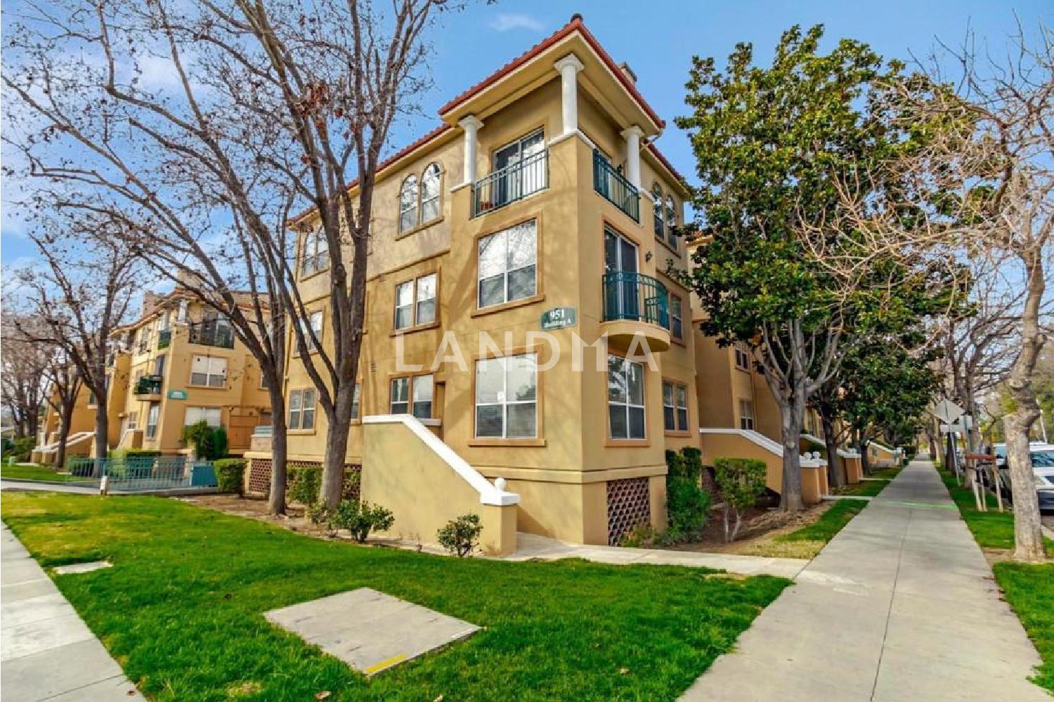 951 S 12th Street #220