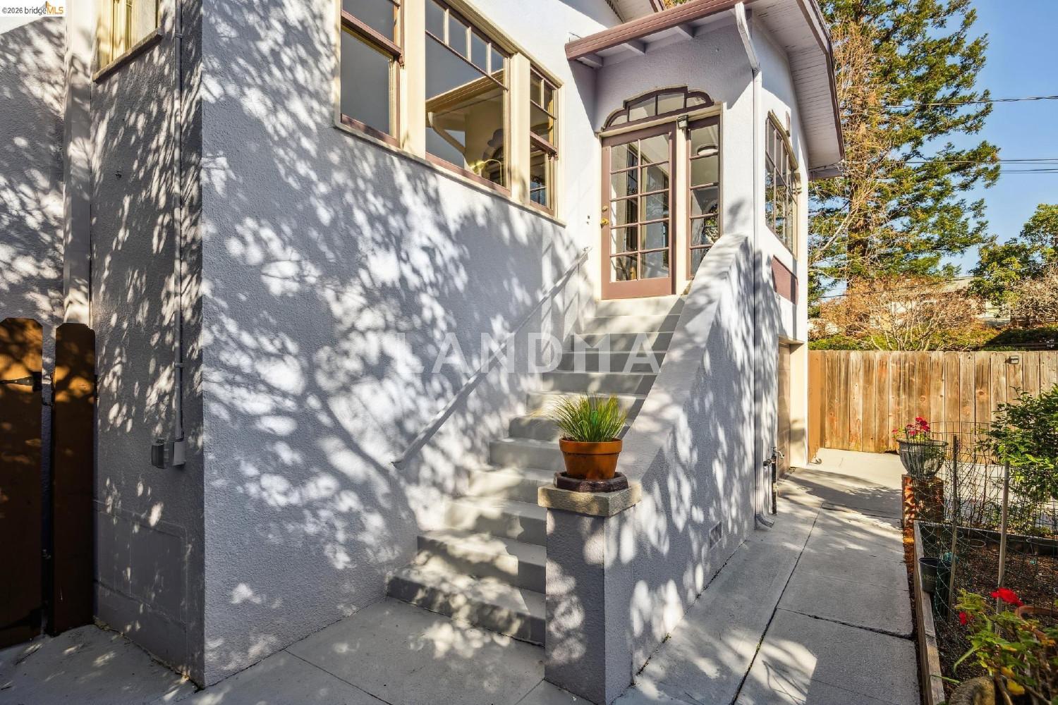 1207 Francisco Street #2 官网图片 2