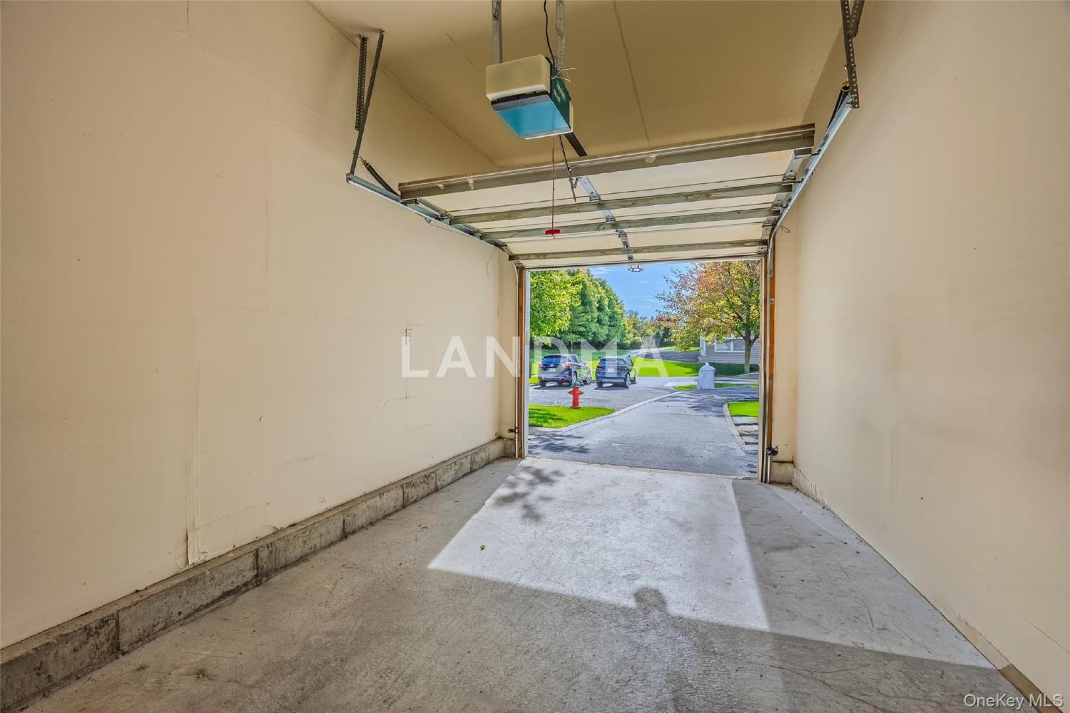 48 Avery Lane 官网图片 31