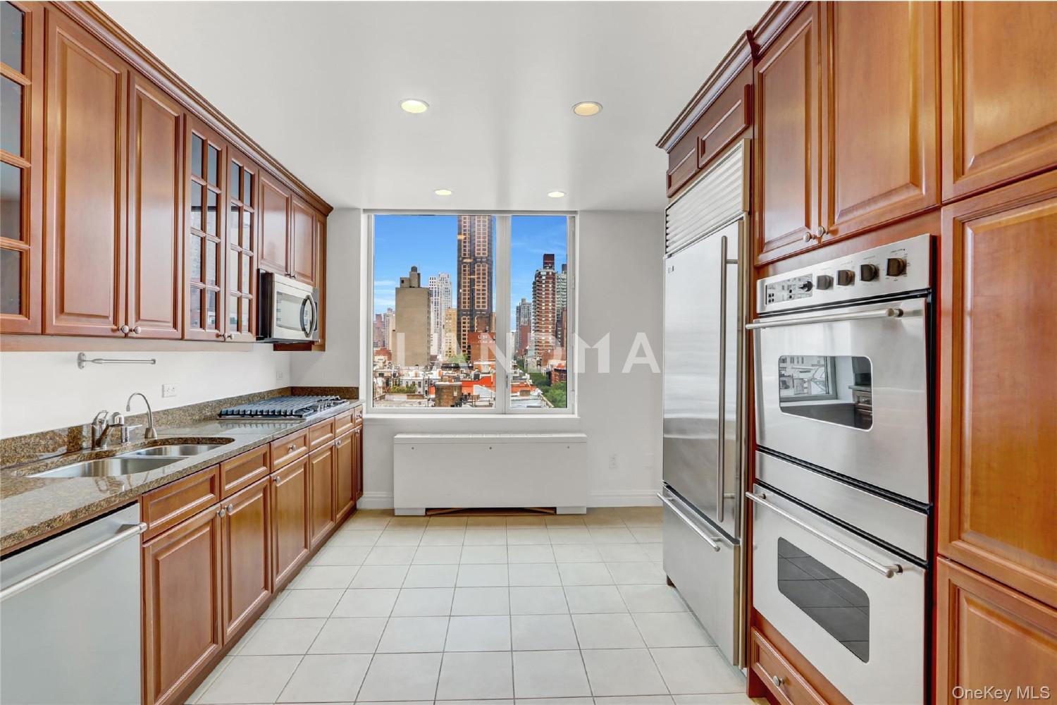 90 E End Avenue  Unit 10B 官网图片 32