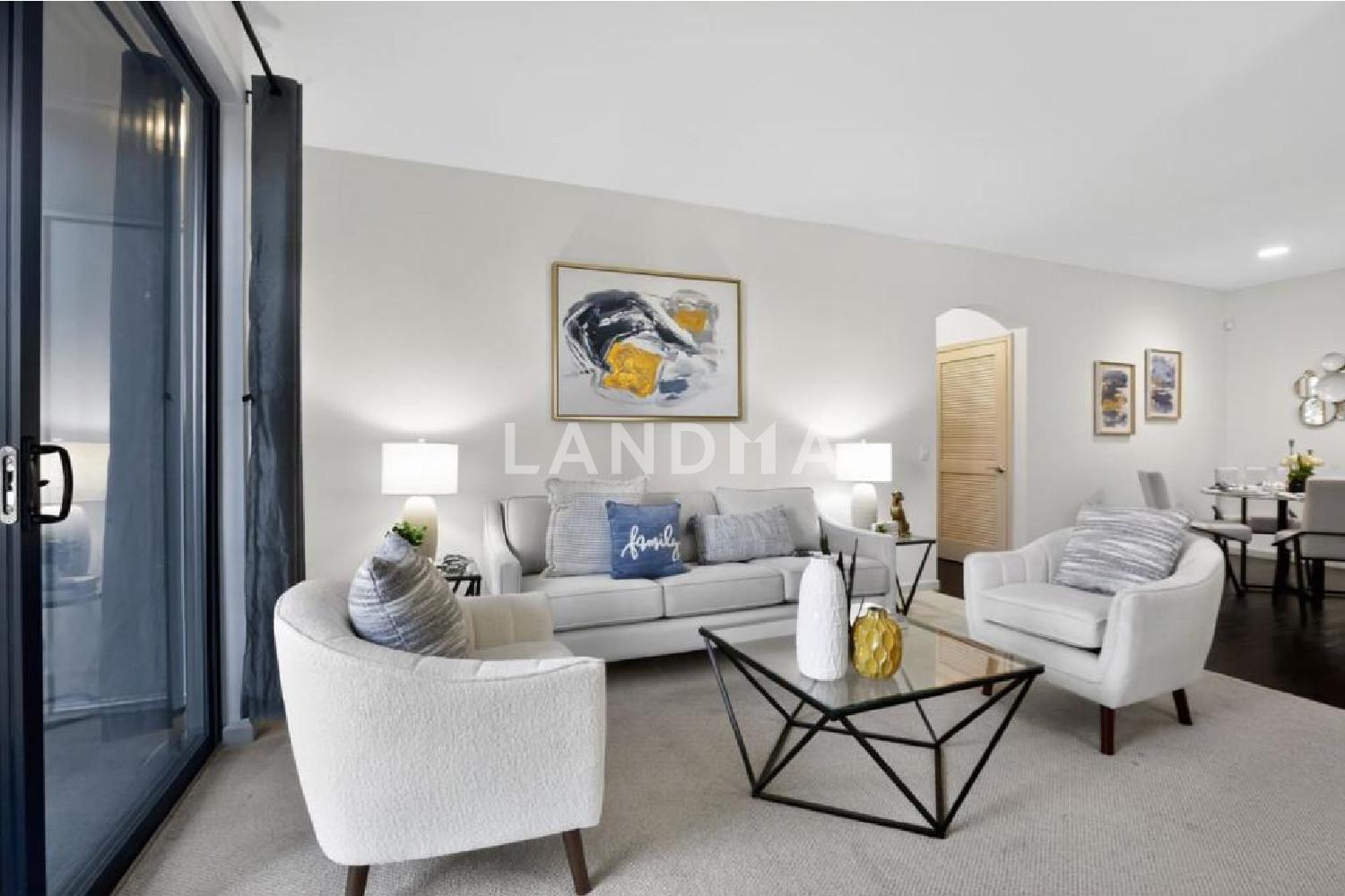 10745 N De Anza Boulevard #215 官网图片 2