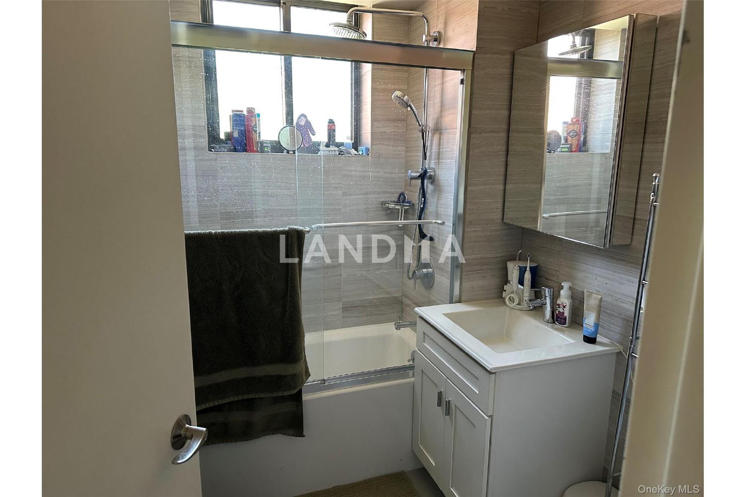 87-22 51st Avenue  Unit 4E 官网图片 13