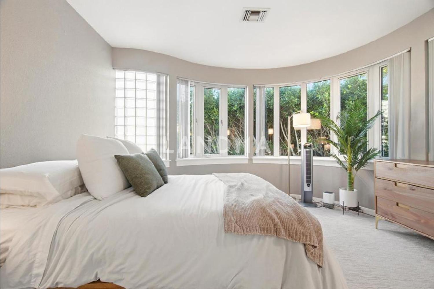 1111 Bay Street #307 官网图片 29