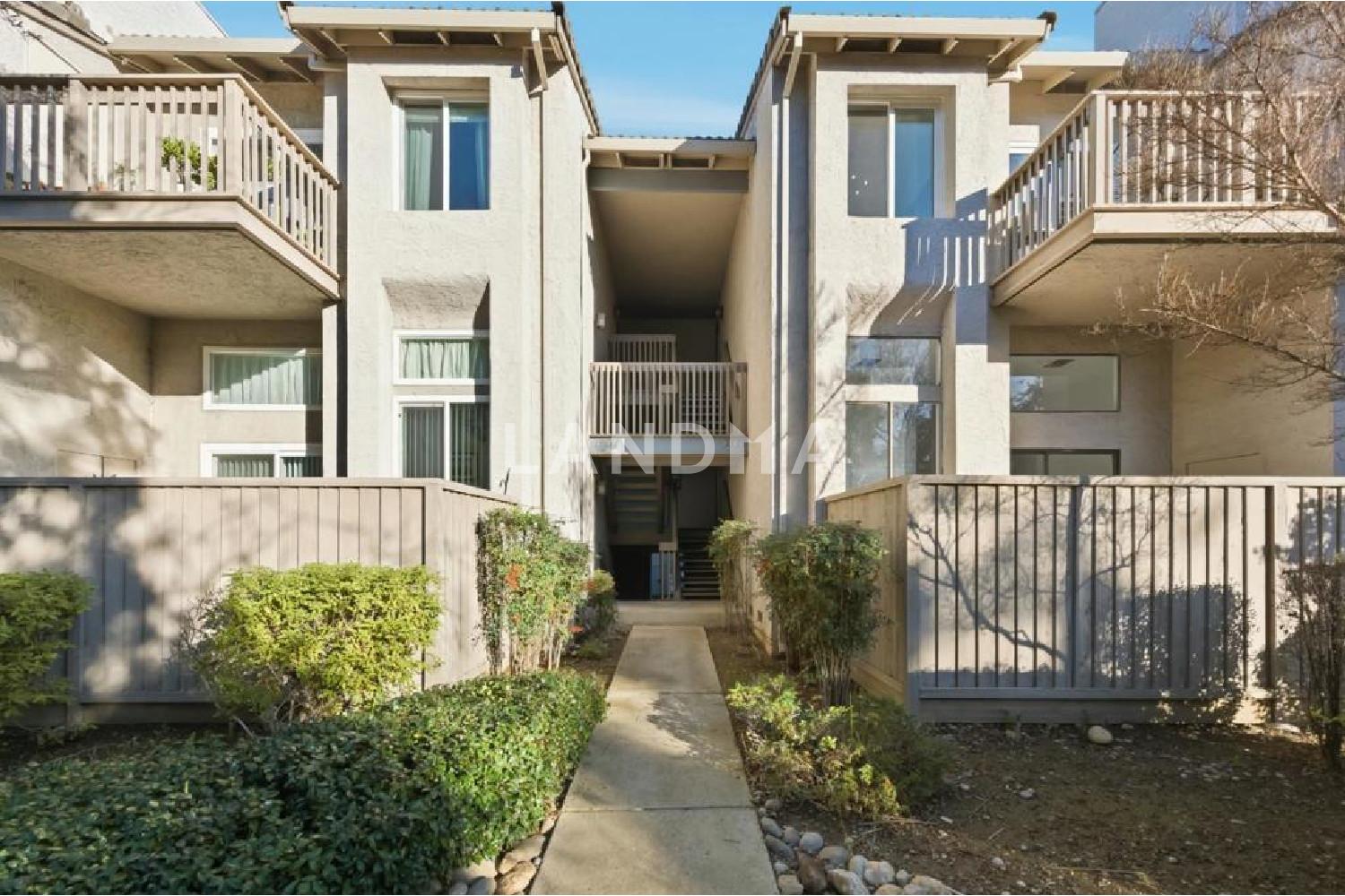 2265 Sun Glory Lane #B