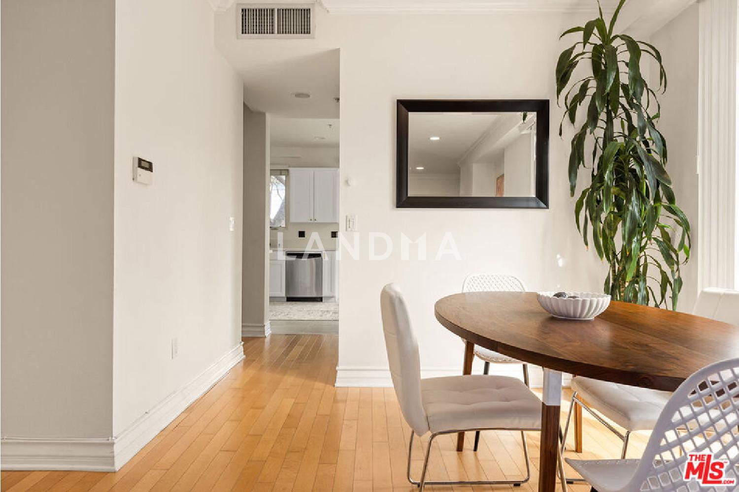 11428 National Boulevard #101 官网图片 7