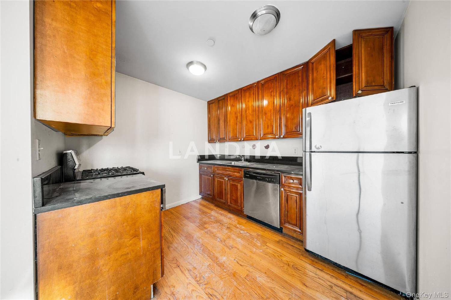 14-34 110th Street  Unit 5B 官网图片 7