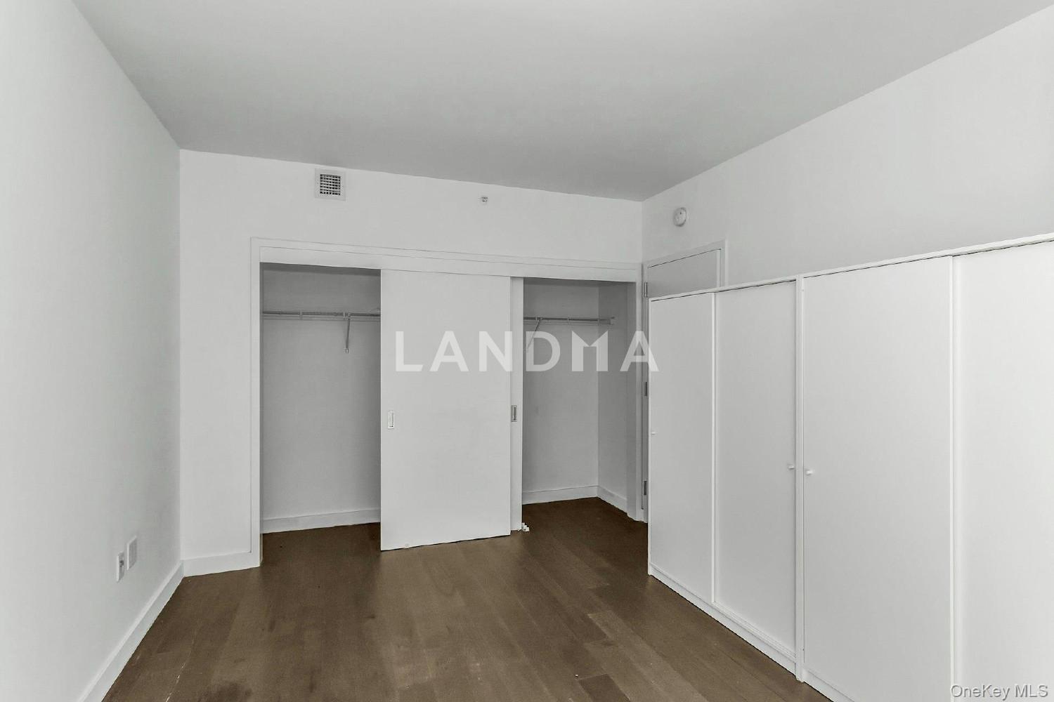131-03 40th Road  Unit 10E 官网图片 10