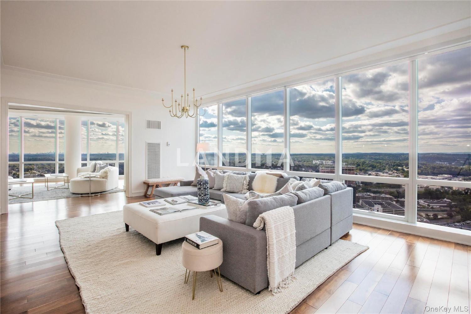 1 Renaissance Square  Unit PH4CD 官网图片 2