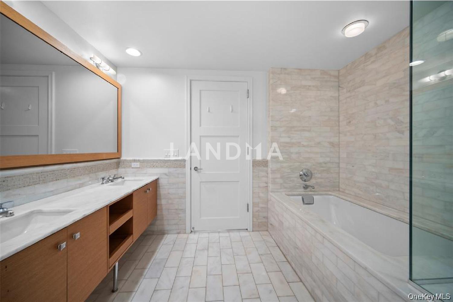 1 Renaissance Square  Unit 10A 官网图片 18