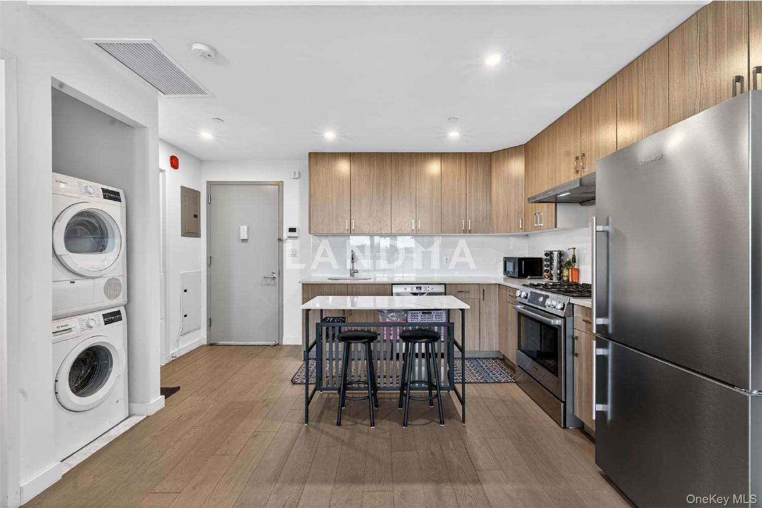 8808 Justice Avenue  Unit 6G 官网图片 5
