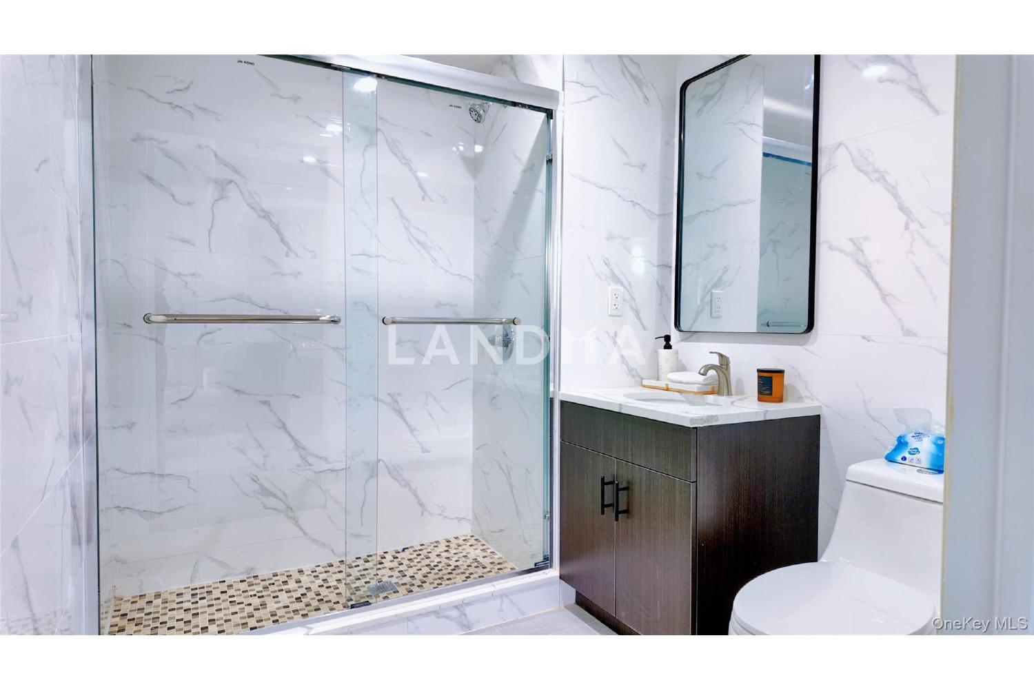 9730 64th Avenue  Unit #7A 官网图片 3