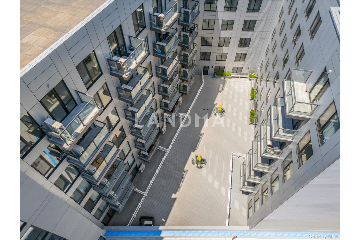 70-65 Queens Boulevard  Unit 7L 官网图片 17
