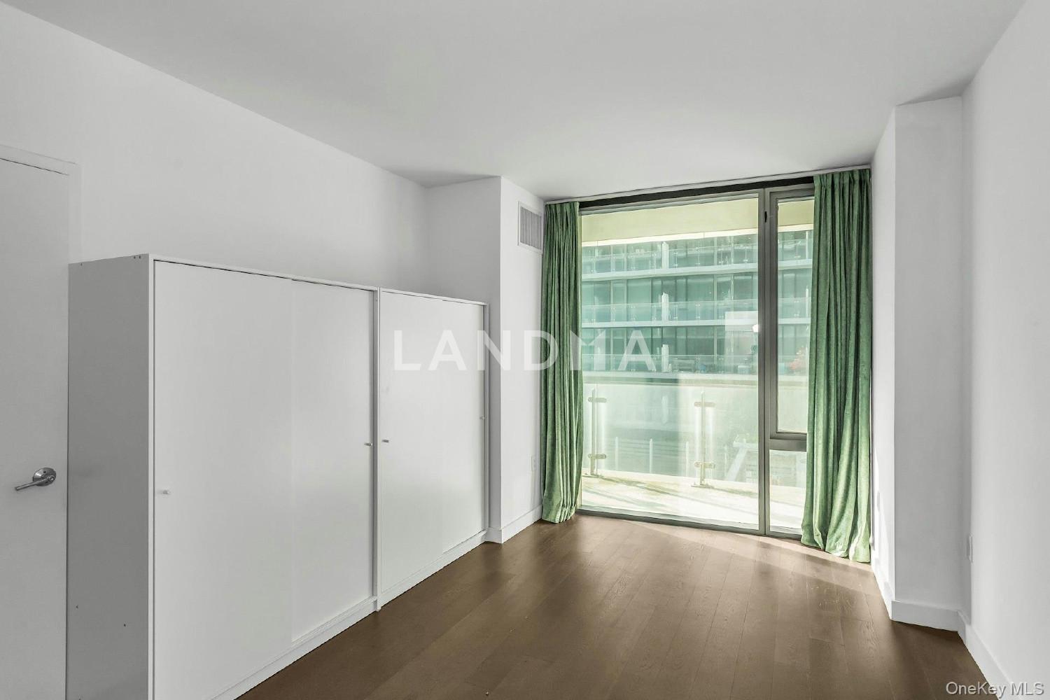 131-03 40th Road  Unit 10E 官网图片 9