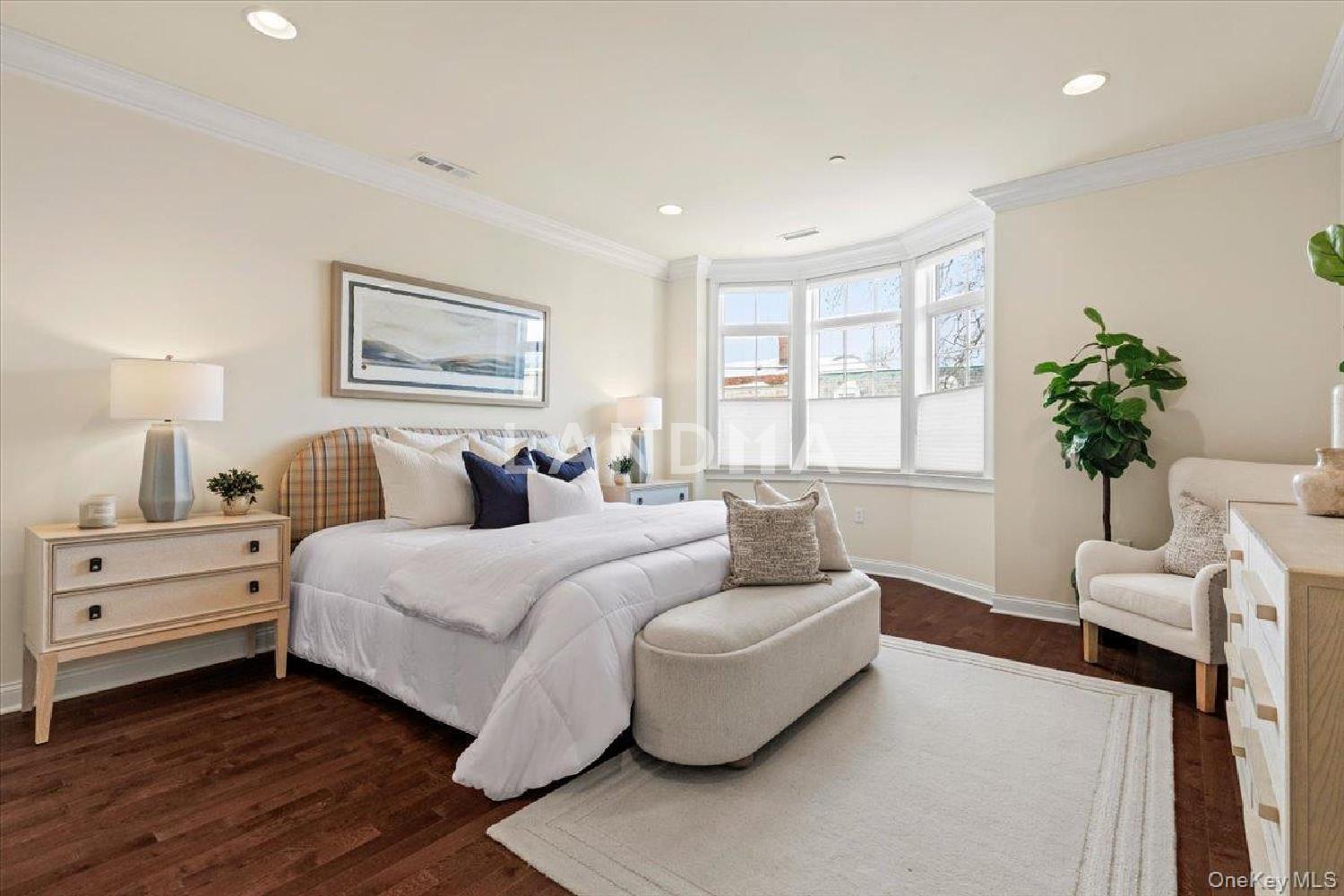 1 Christie Place  Unit 402E 官网图片 12