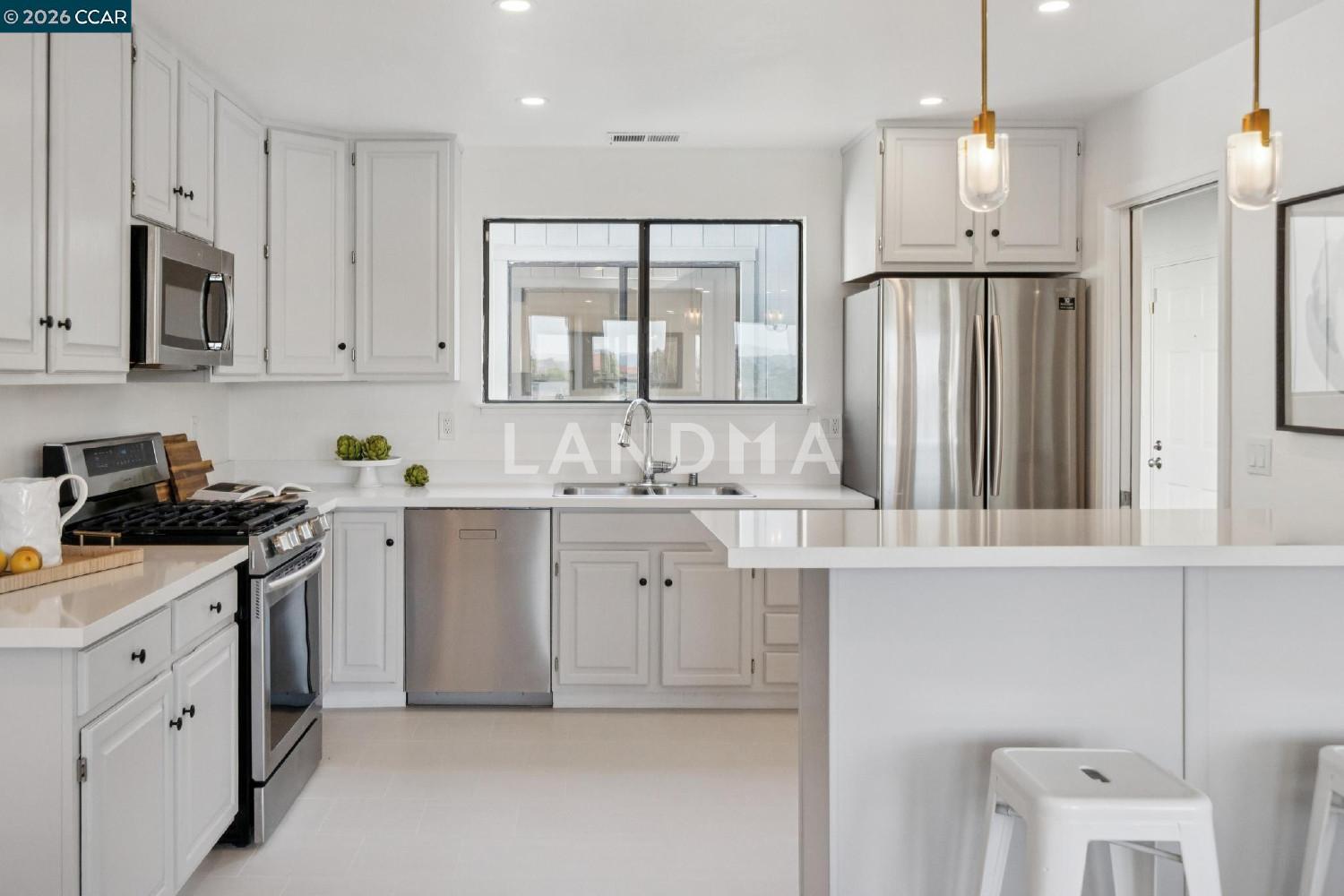 3058 Polk Street #3 官网图片 14