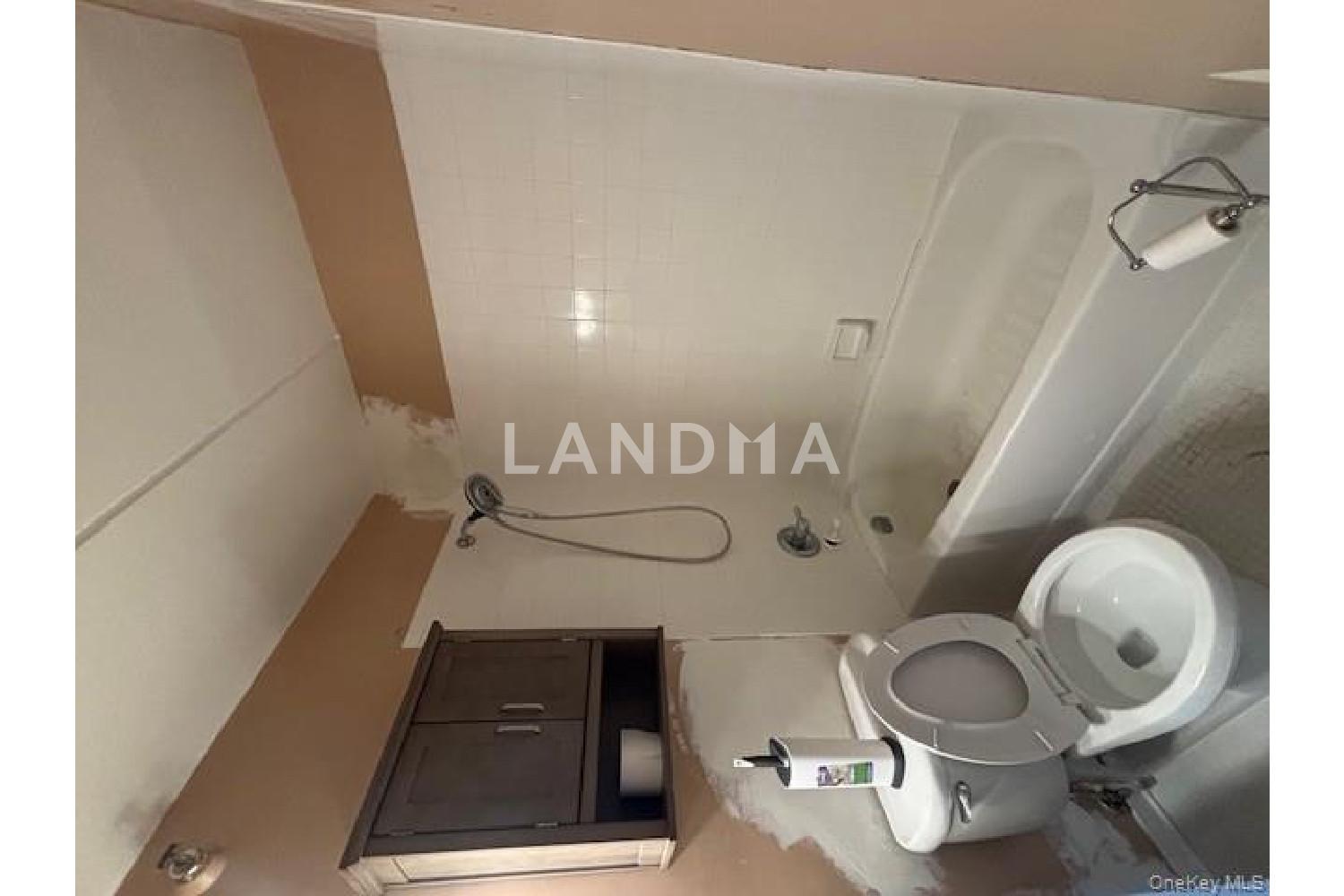205 Mineola Boulevard  Unit 4D 官网图片 17