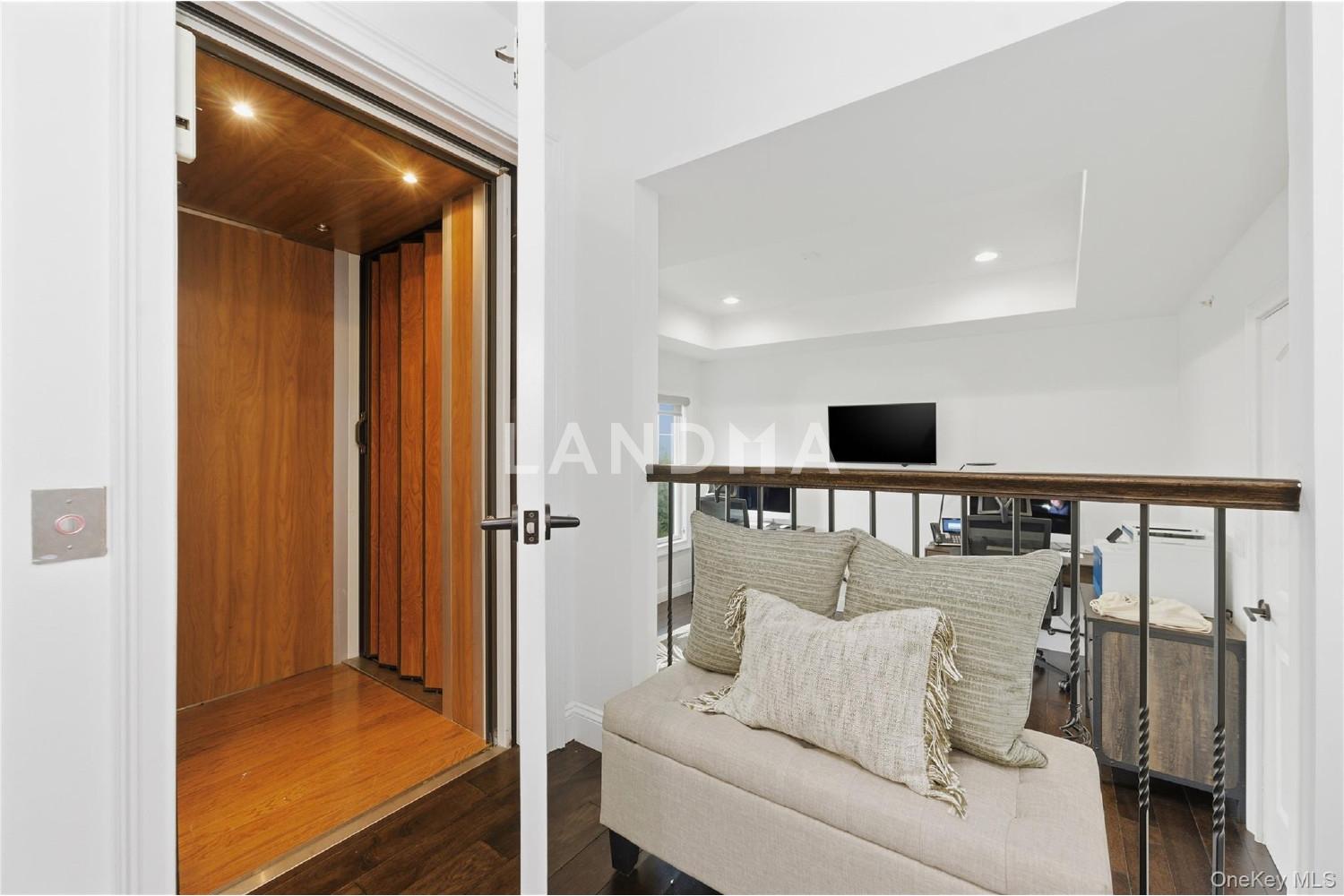 428 Trotting Lane  Unit 428 官网图片 32