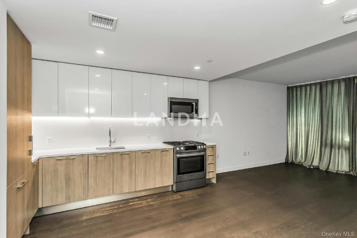 131-03 40th Road  Unit 10E 官网图片 6