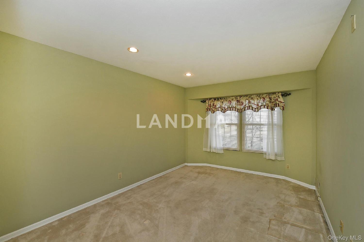 104 Lakebridge Drive N 官网图片 23