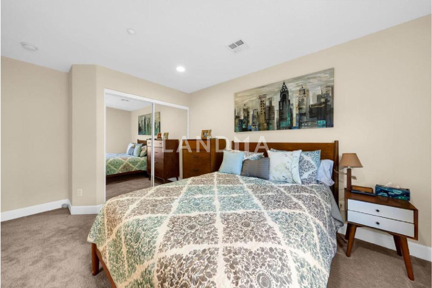 303 Mullinix Way 官网图片 25