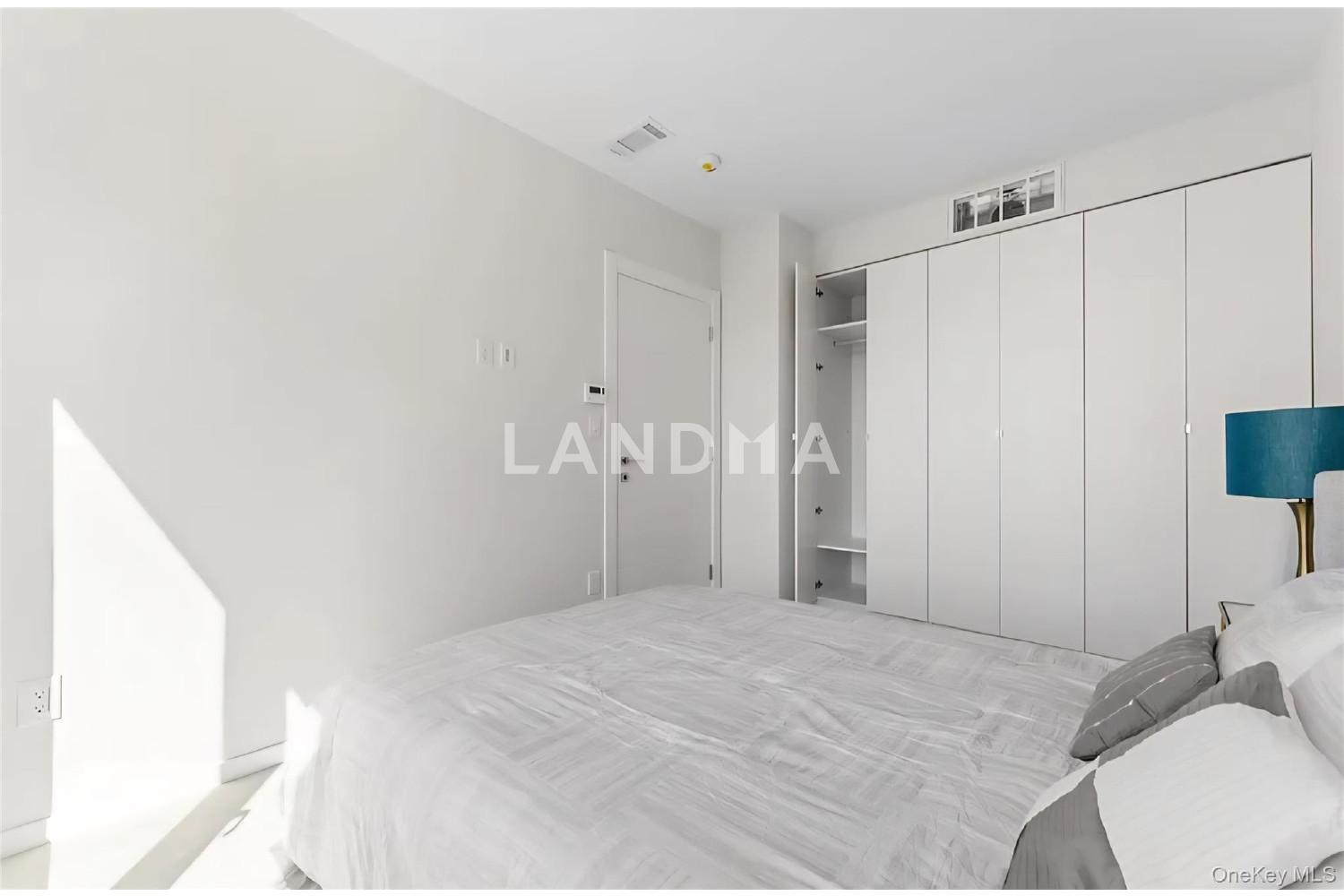 13243 Metropolitan Avenue  Unit 3E 官网图片 7