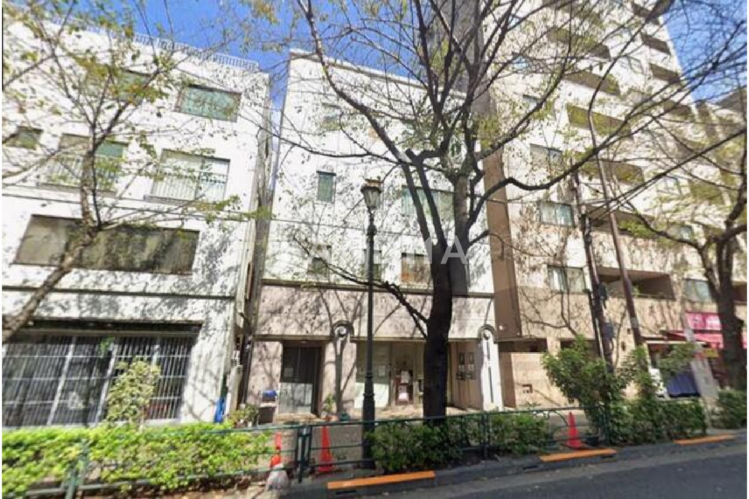 東京都渋谷区広尾5-1-38 一棟売りマンション 56.27㎡