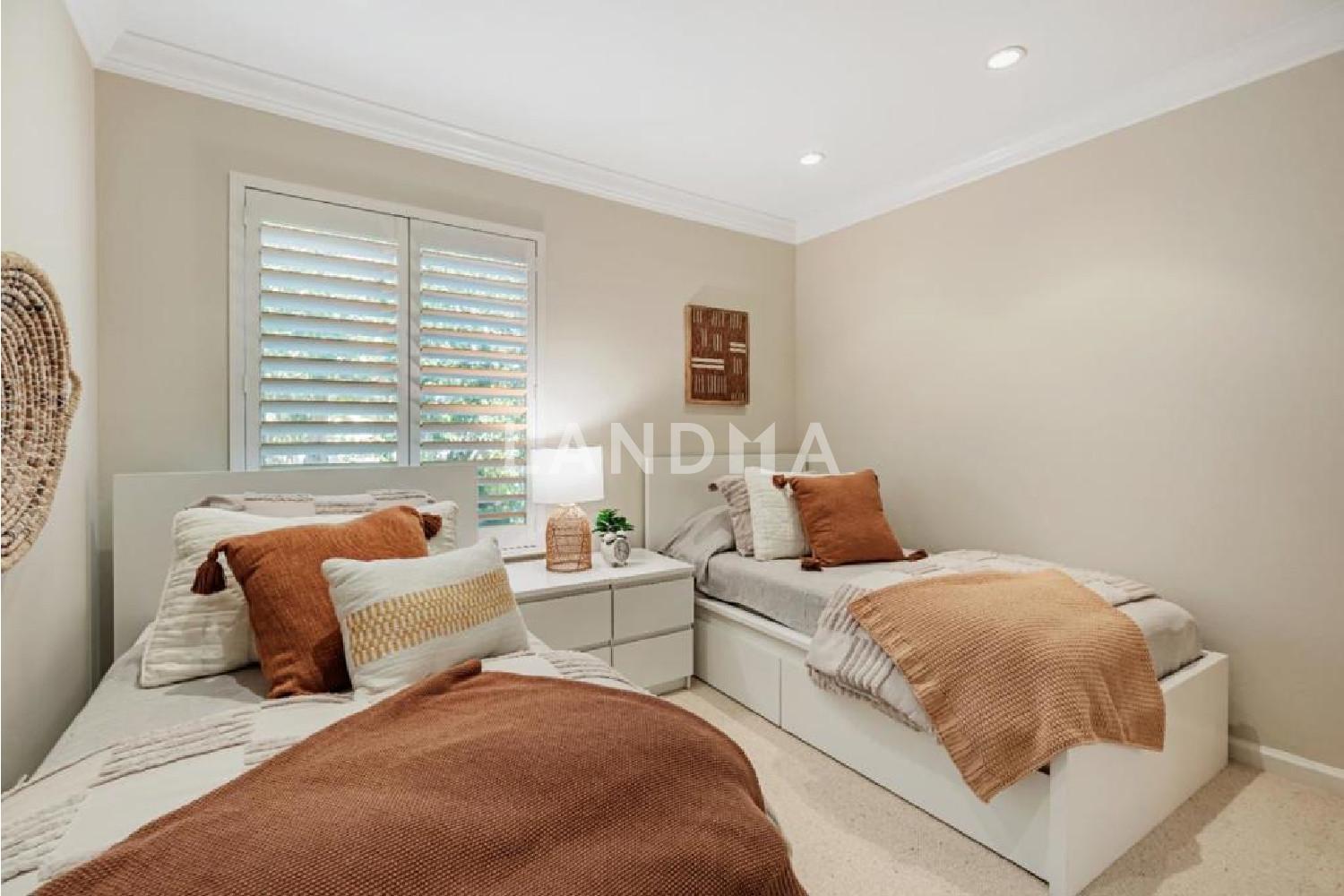 1210 Golden Oaks Lane 官网图片 23