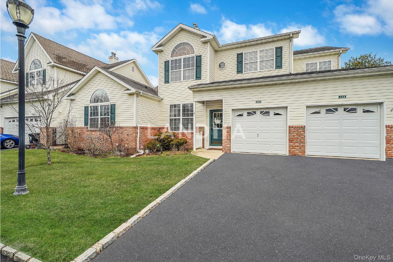 109 Constantine Way