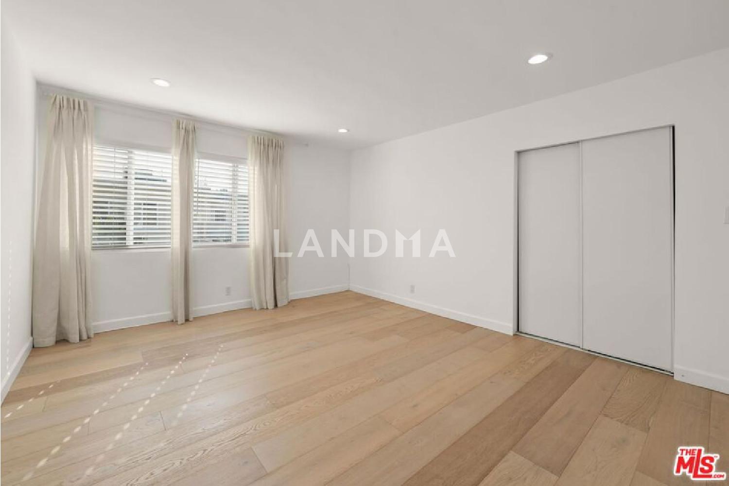 1525 N Hayworth Avenue #302 官网图片 43