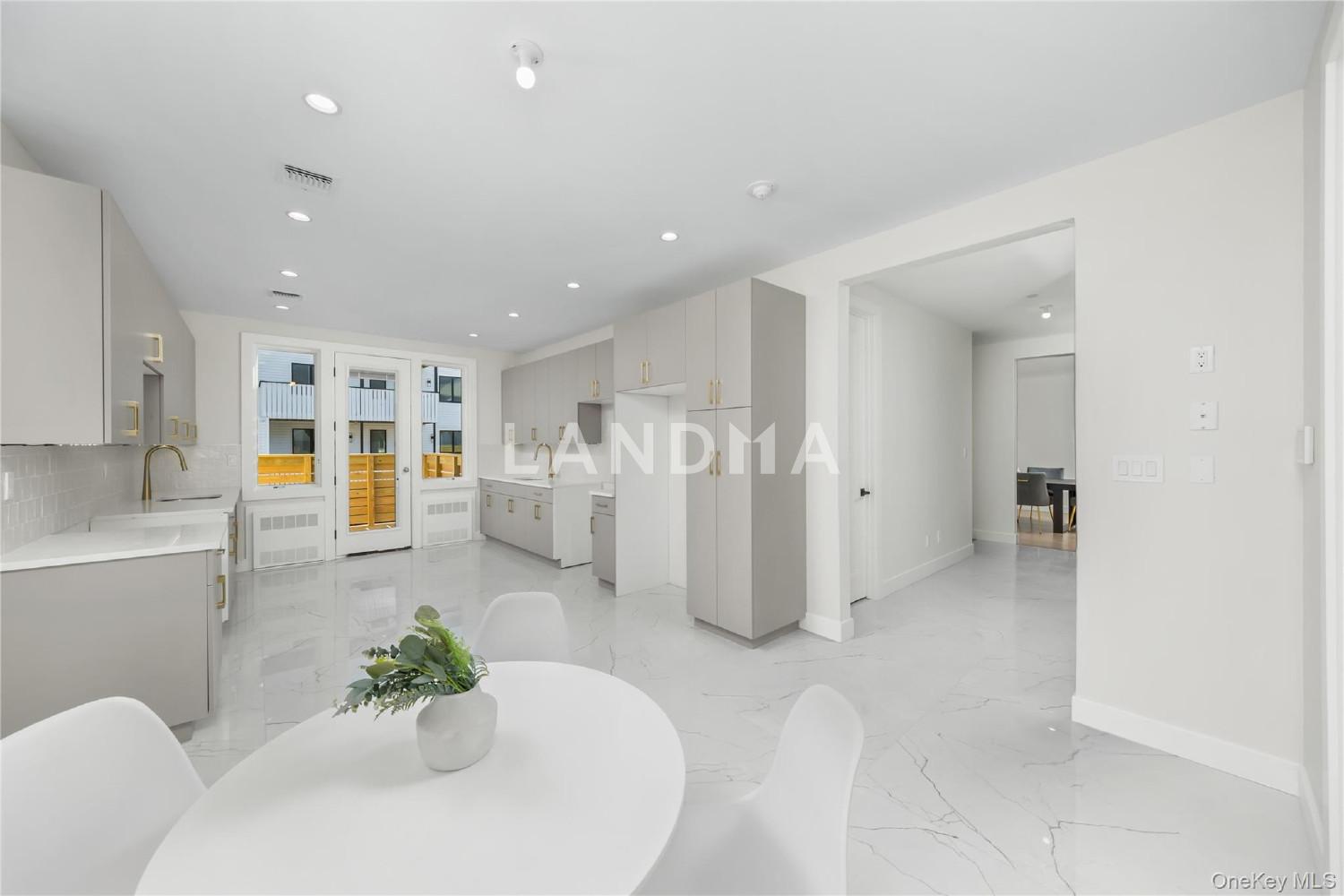 80 Memorial Park  Unit 202 官网图片 13