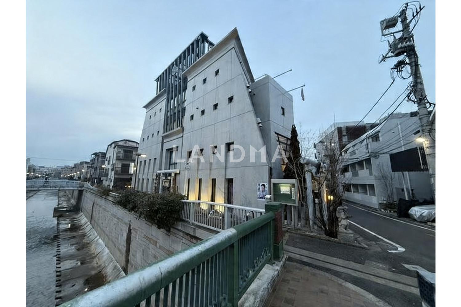 東京都中野区本町2丁目 一棟売りビル 338㎡