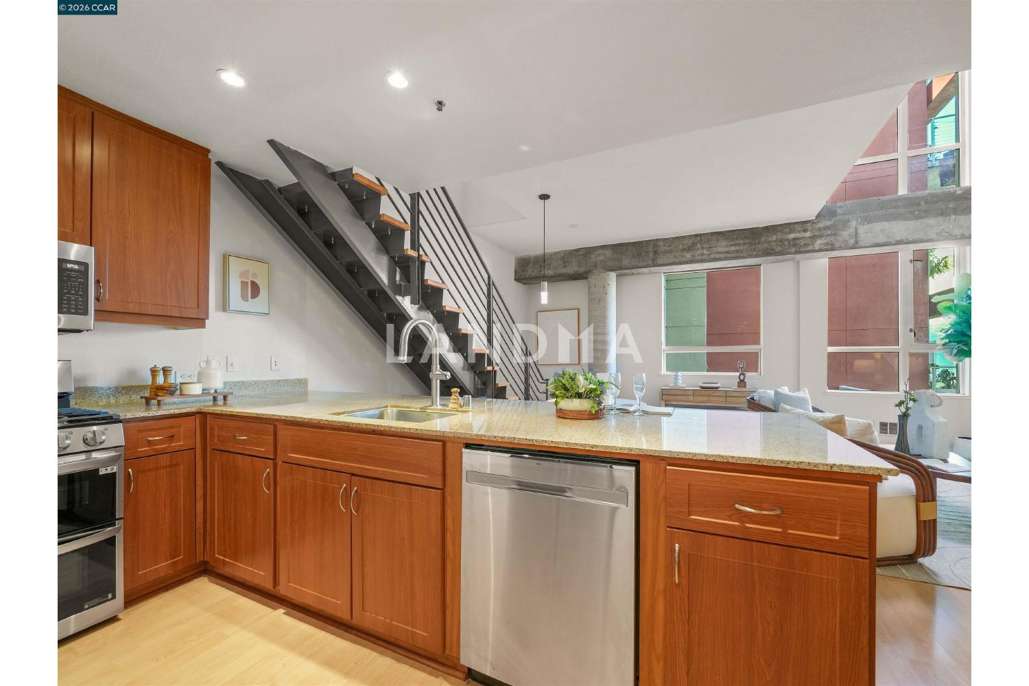 5855 Horton Street #526 官网图片 7