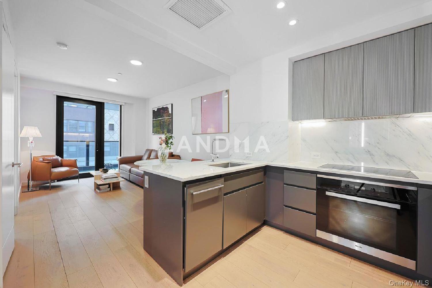 300 W 30th Street  Unit 4D 官网图片 5