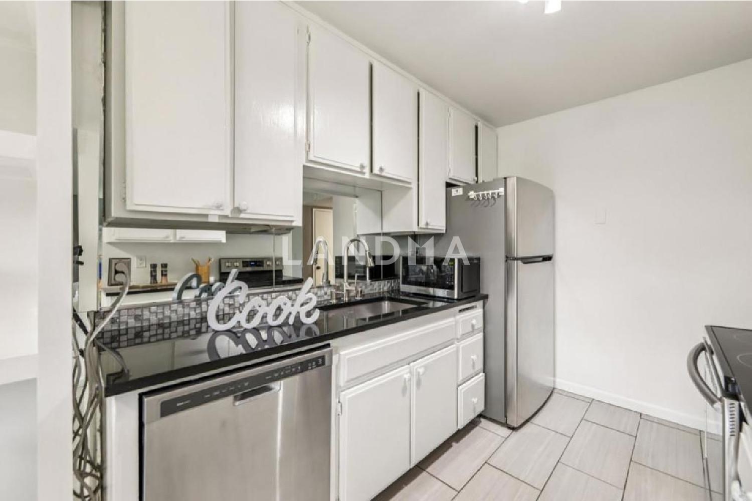 247 N Capitol Avenue #245 官网图片 9