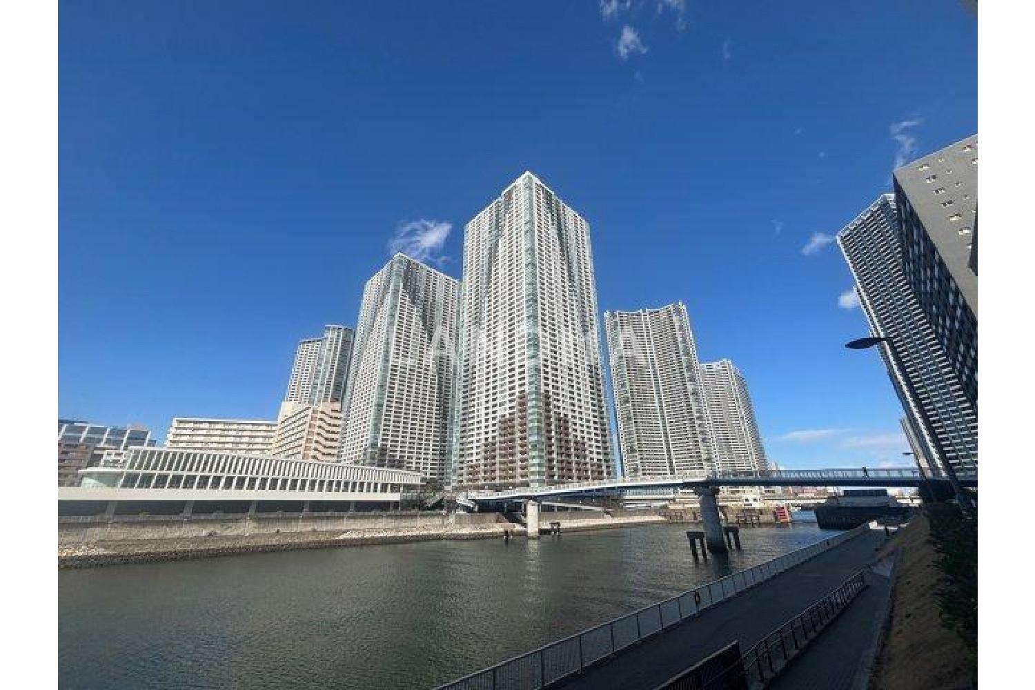 THE　TOKYO　TOWERS　SEATOWER