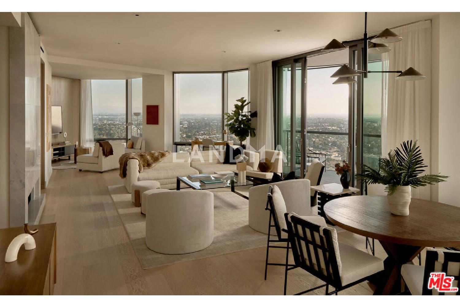 211 W Elm Court #29C