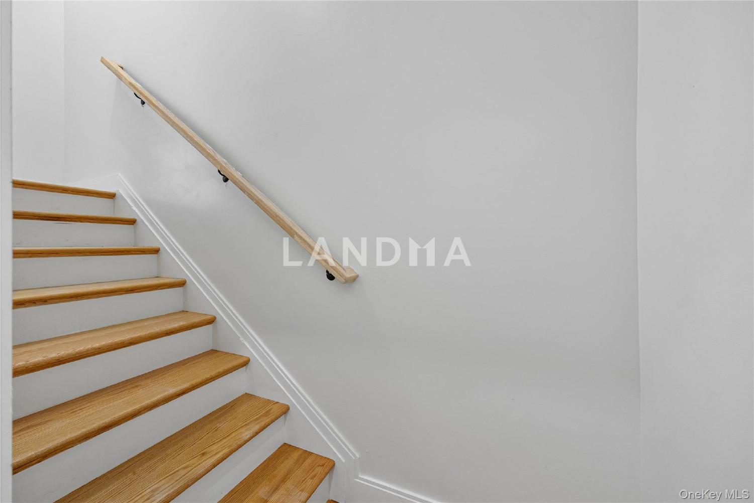 472 W Central Avenue  Unit 204 官网图片 30