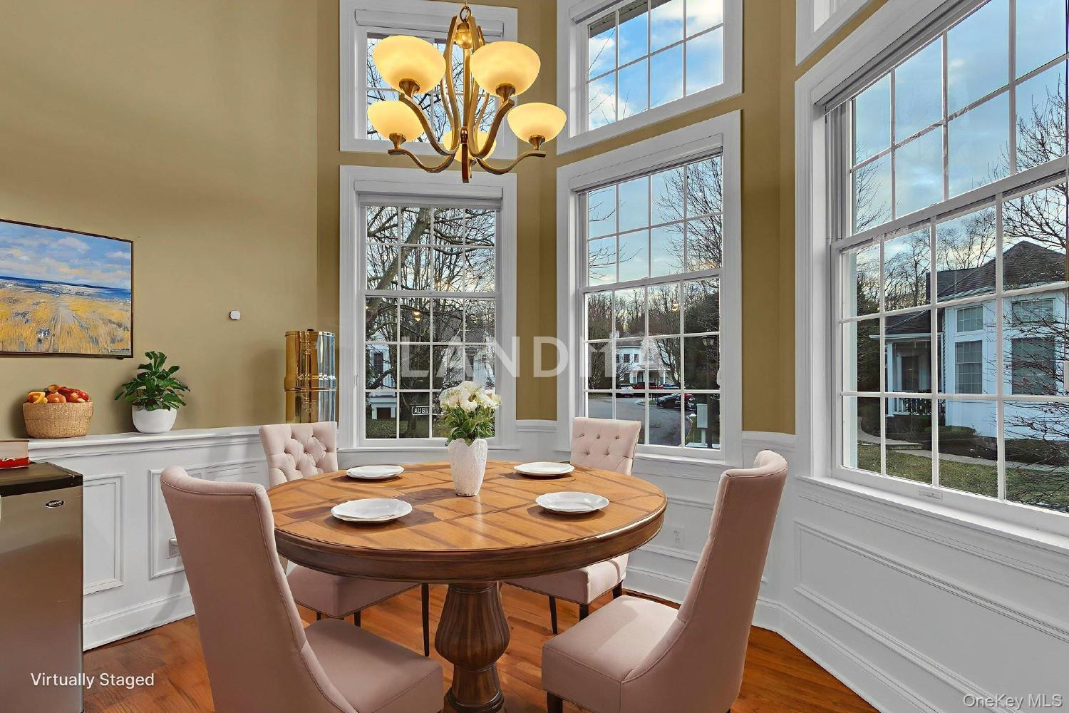 2 Bethpage Court 官网图片 12