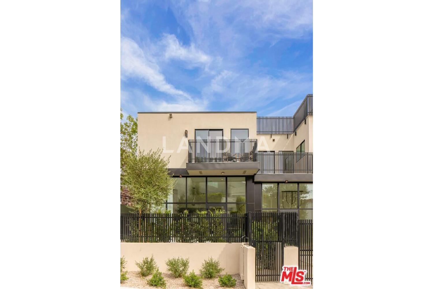 922 N West Knoll Drive 官网图片 4