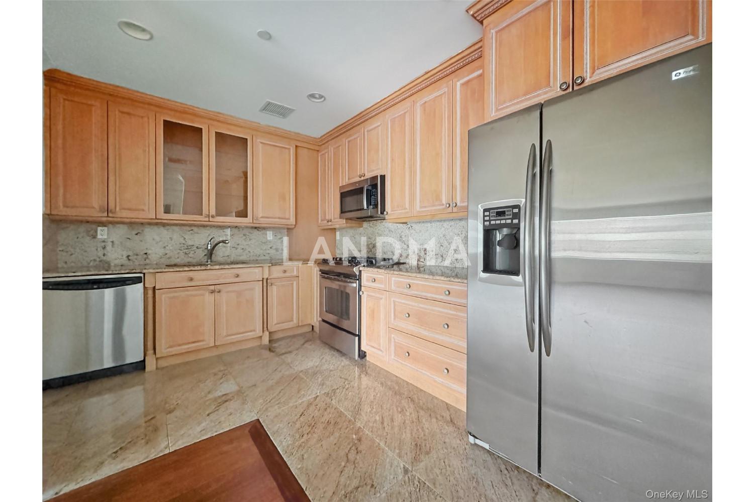 171 Great Neck Road  Unit 3H 官网图片 4