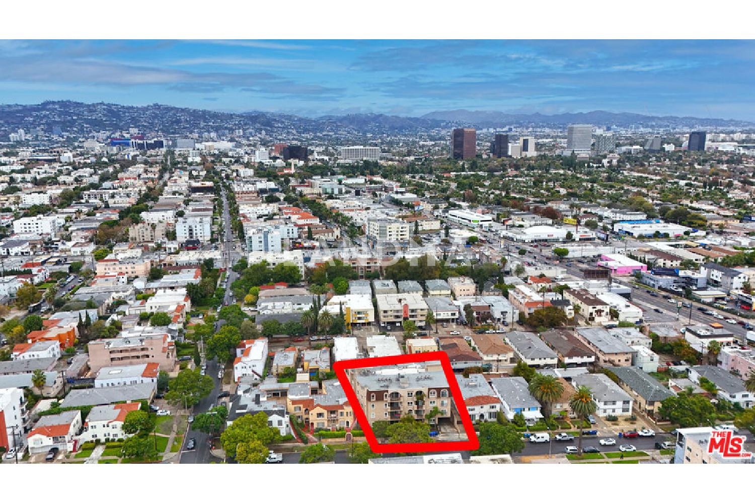 8555 Cashio Street #PH4 官网图片 37