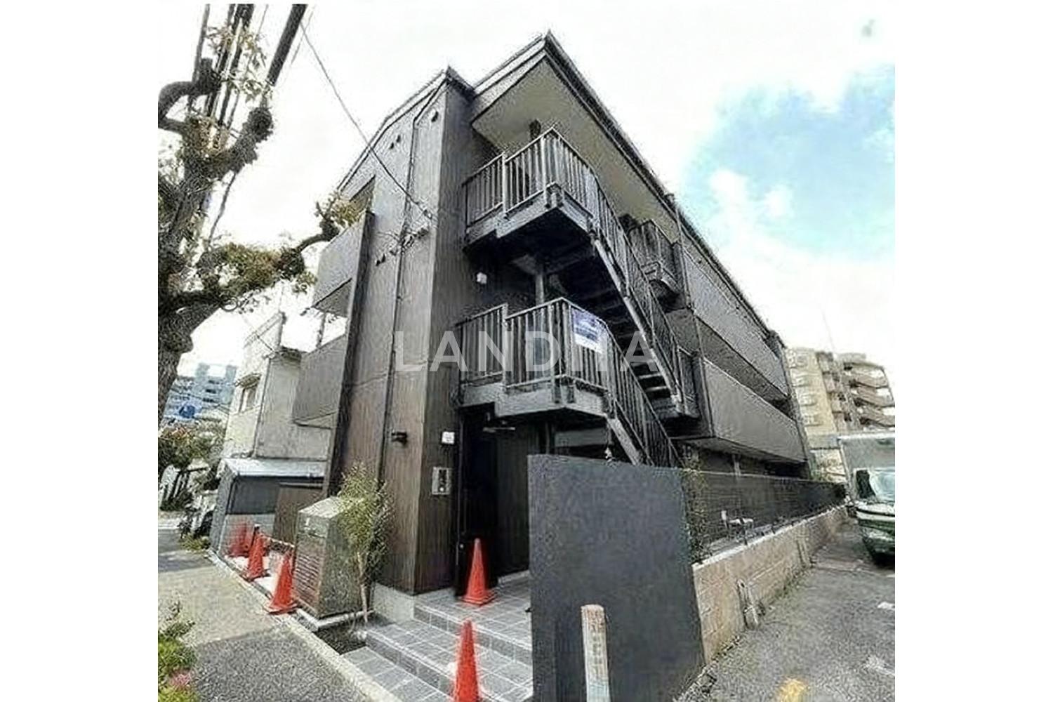 東京都足立区東綾瀬1 一棟売りアパート 211.51㎡